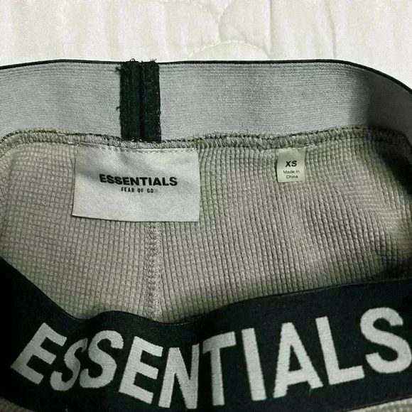 FEAR OF GOD FOG ESSENTIALS GREY JERSEY  LOUNGE PANTS - MEN'S xtra SMALL - Picture 6 of 10